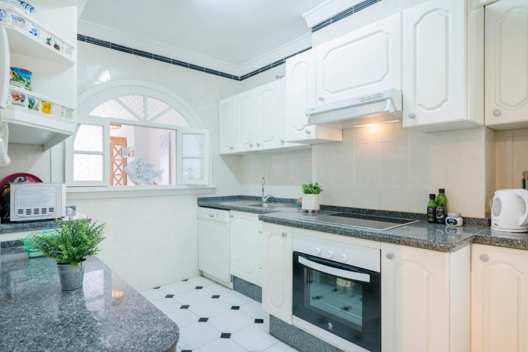 Apartamento Family Aguamarina Front The Sea Free Parking *